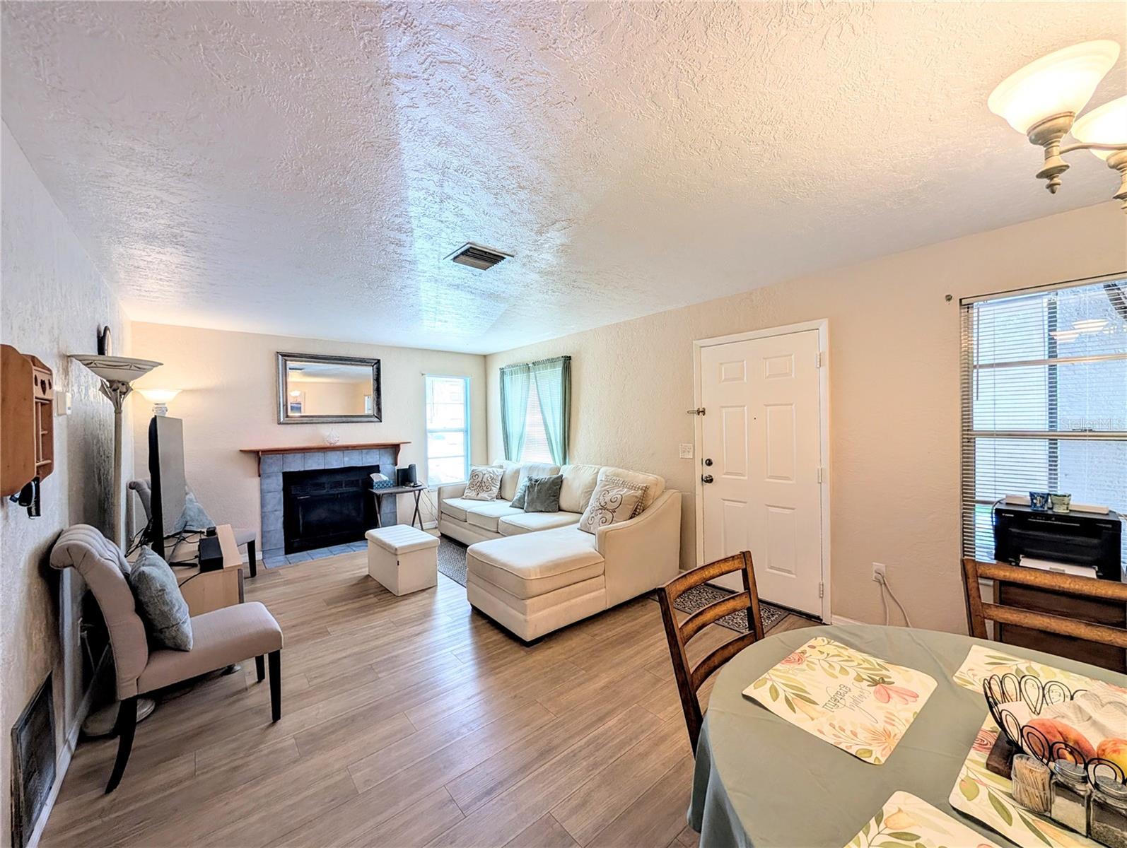 MIRROR LAKE SEC 2 - Residential