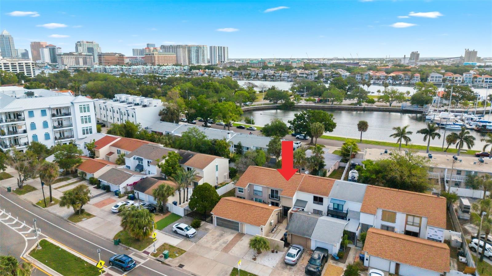 DAVIS ISLANDS PB10 PG52 TO 57 - Residential Lease