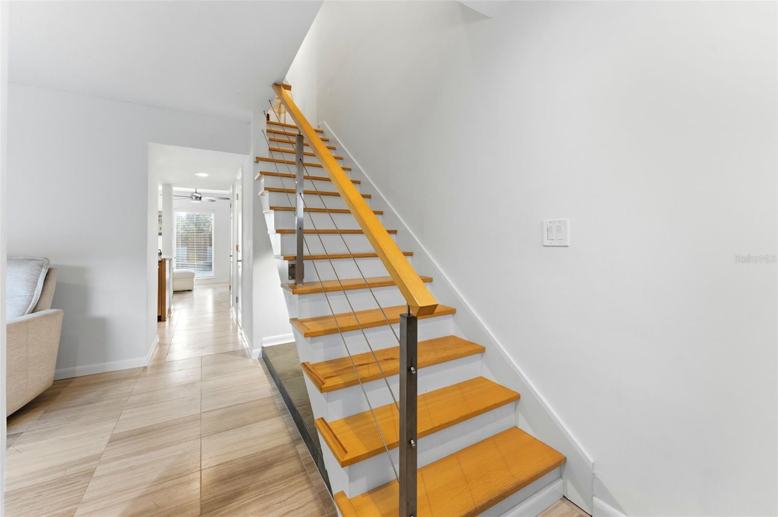DAVIS ISLANDS PB10 PG52 TO 57 - Residential Lease
