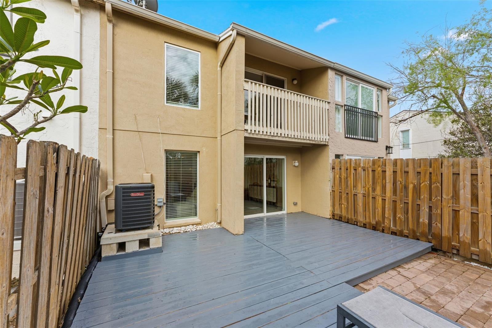 DAVIS ISLANDS PB10 PG52 TO 57 - Residential Lease