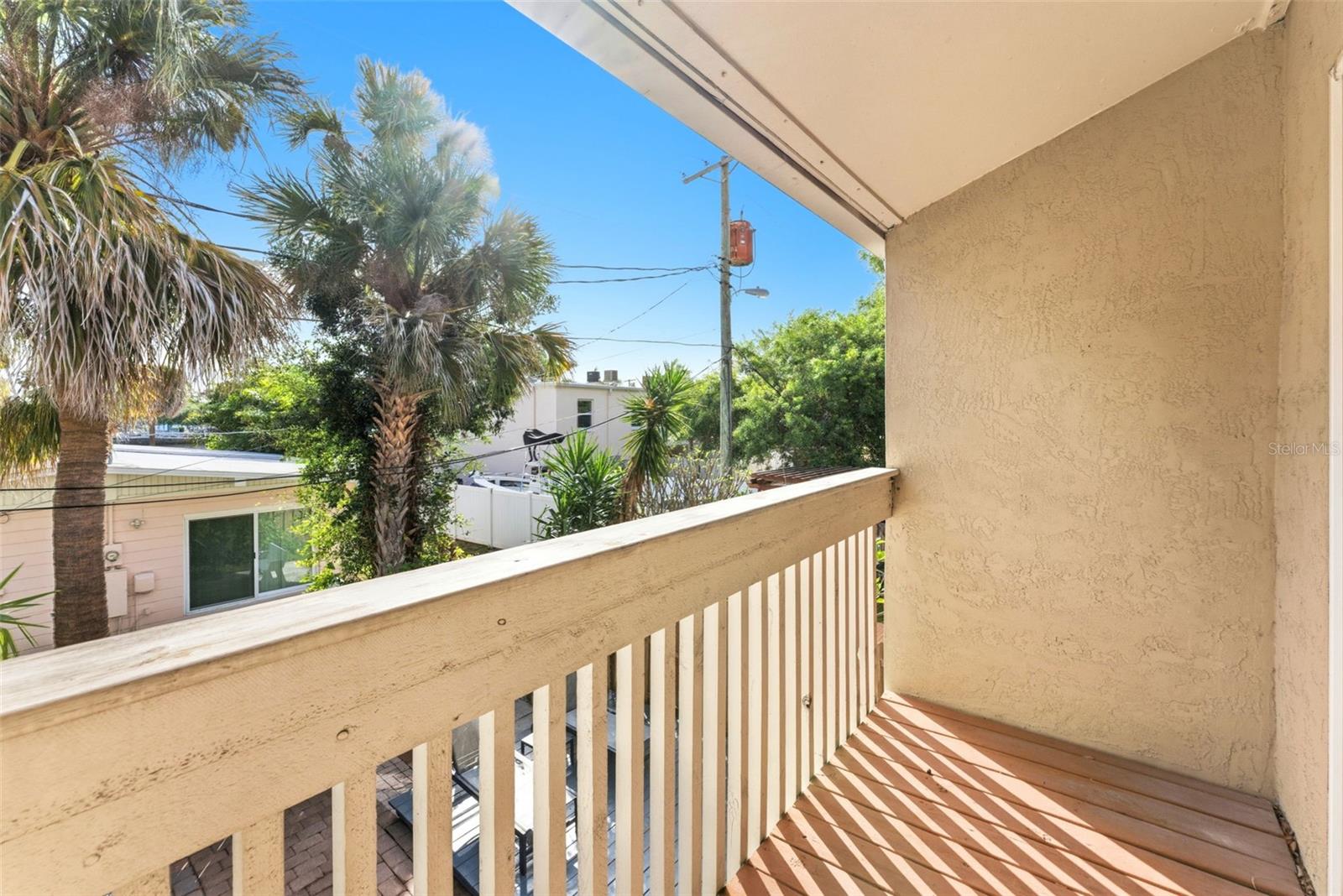 DAVIS ISLANDS PB10 PG52 TO 57 - Residential Lease