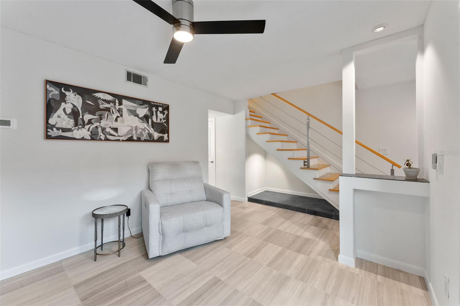 DAVIS ISLANDS PB10 PG52 TO 57 - Residential Lease