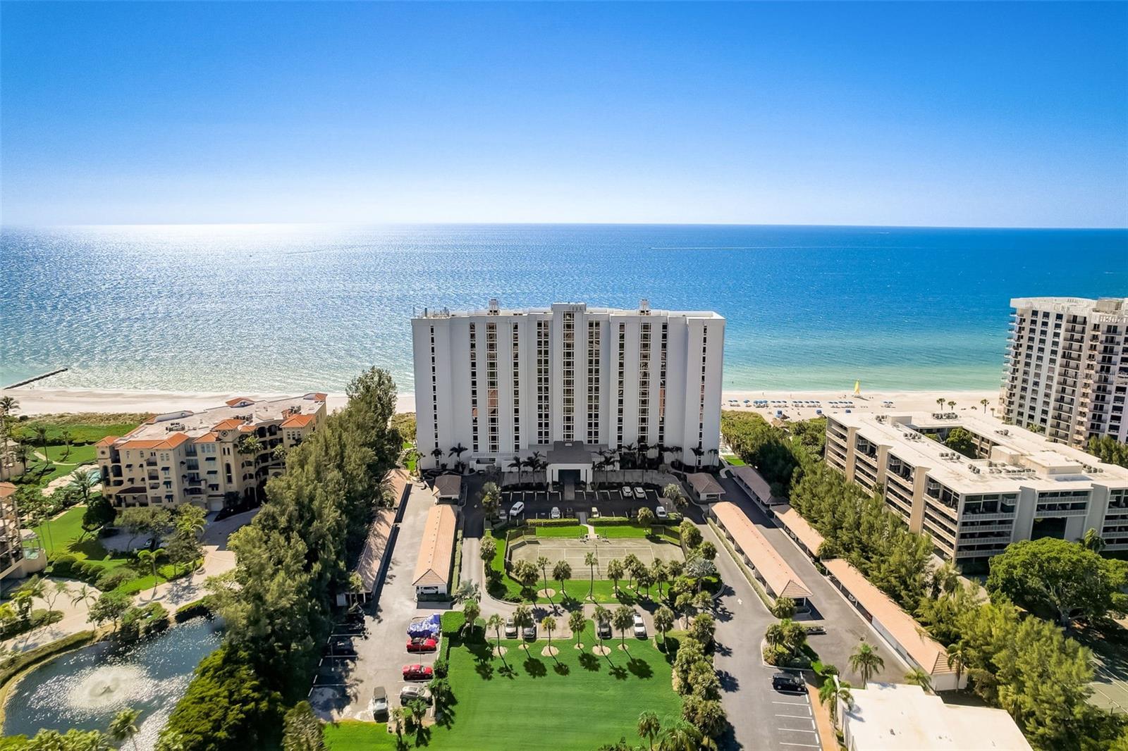 SEA GATE CLUB - Residential