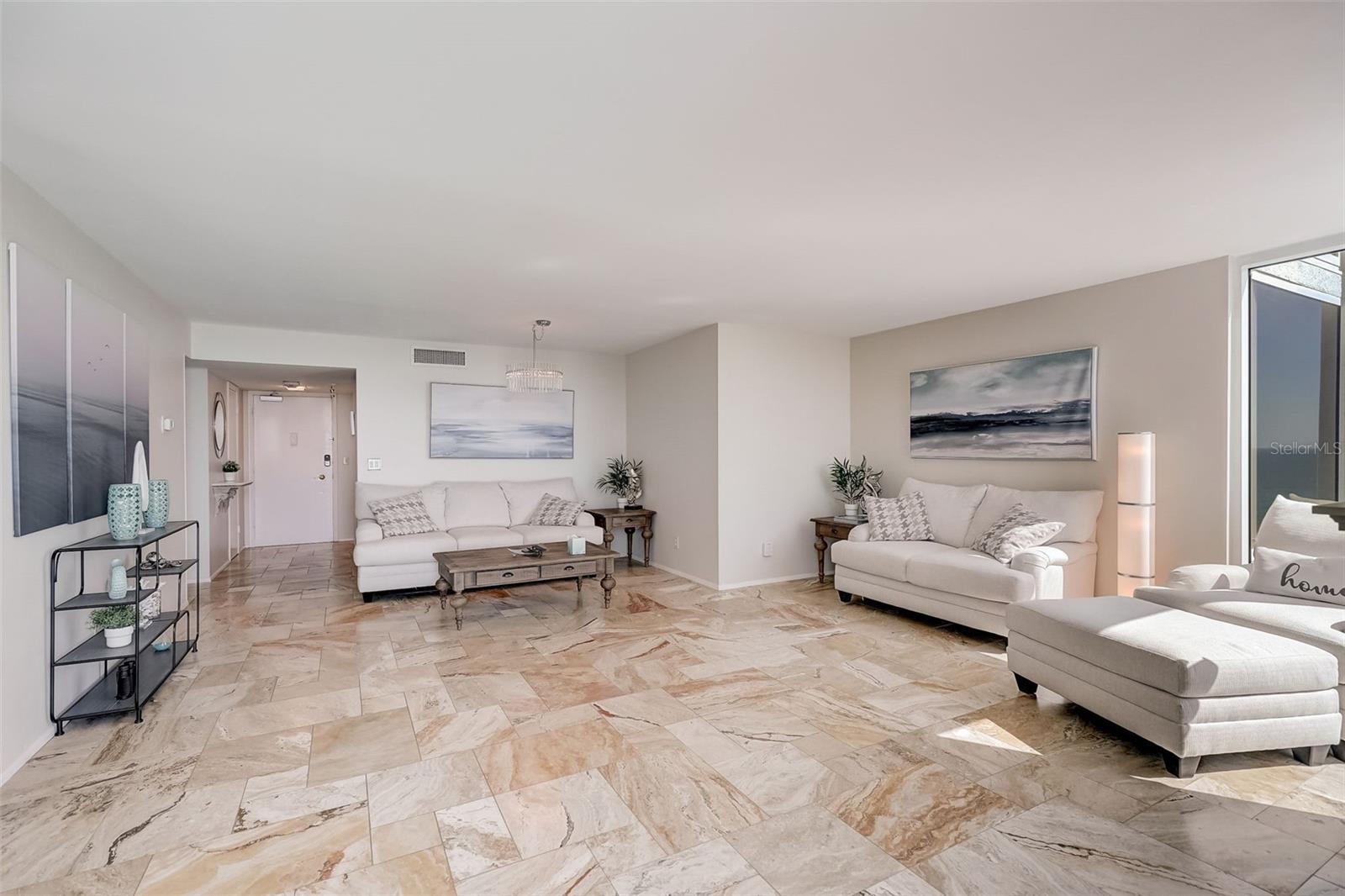 SEA GATE CLUB - Residential