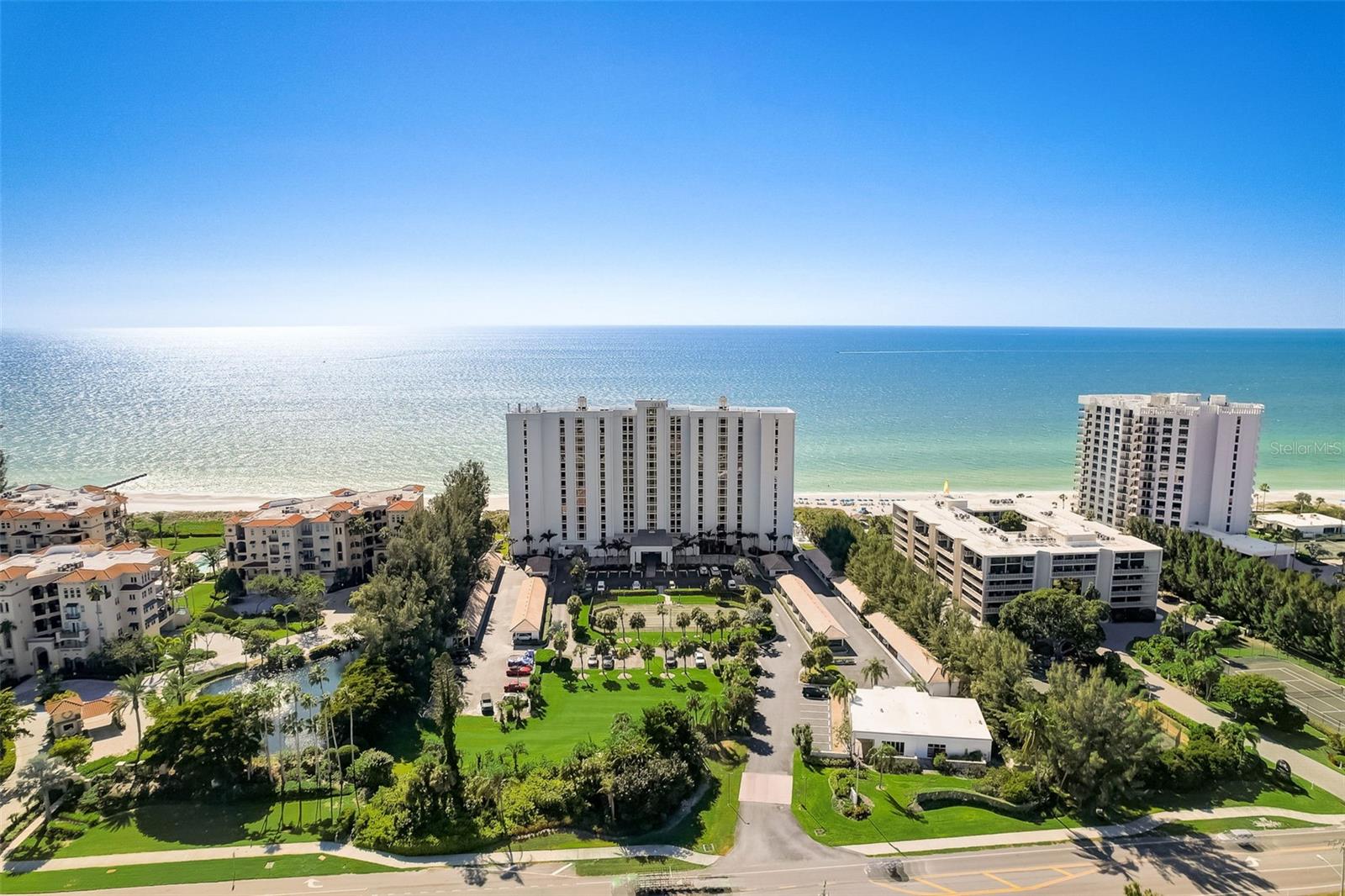 SEA GATE CLUB - Residential