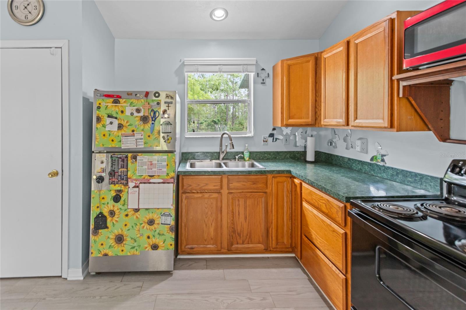 MELROSE LANDING - Residential