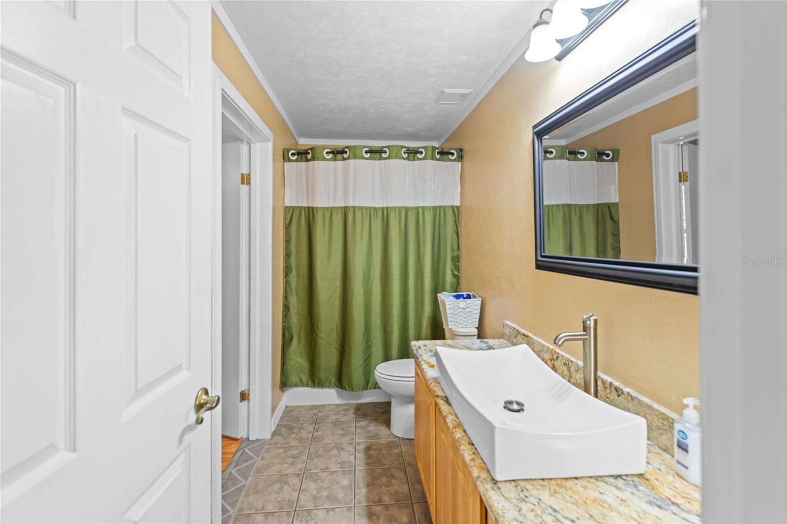 MELROSE LANDING - Residential