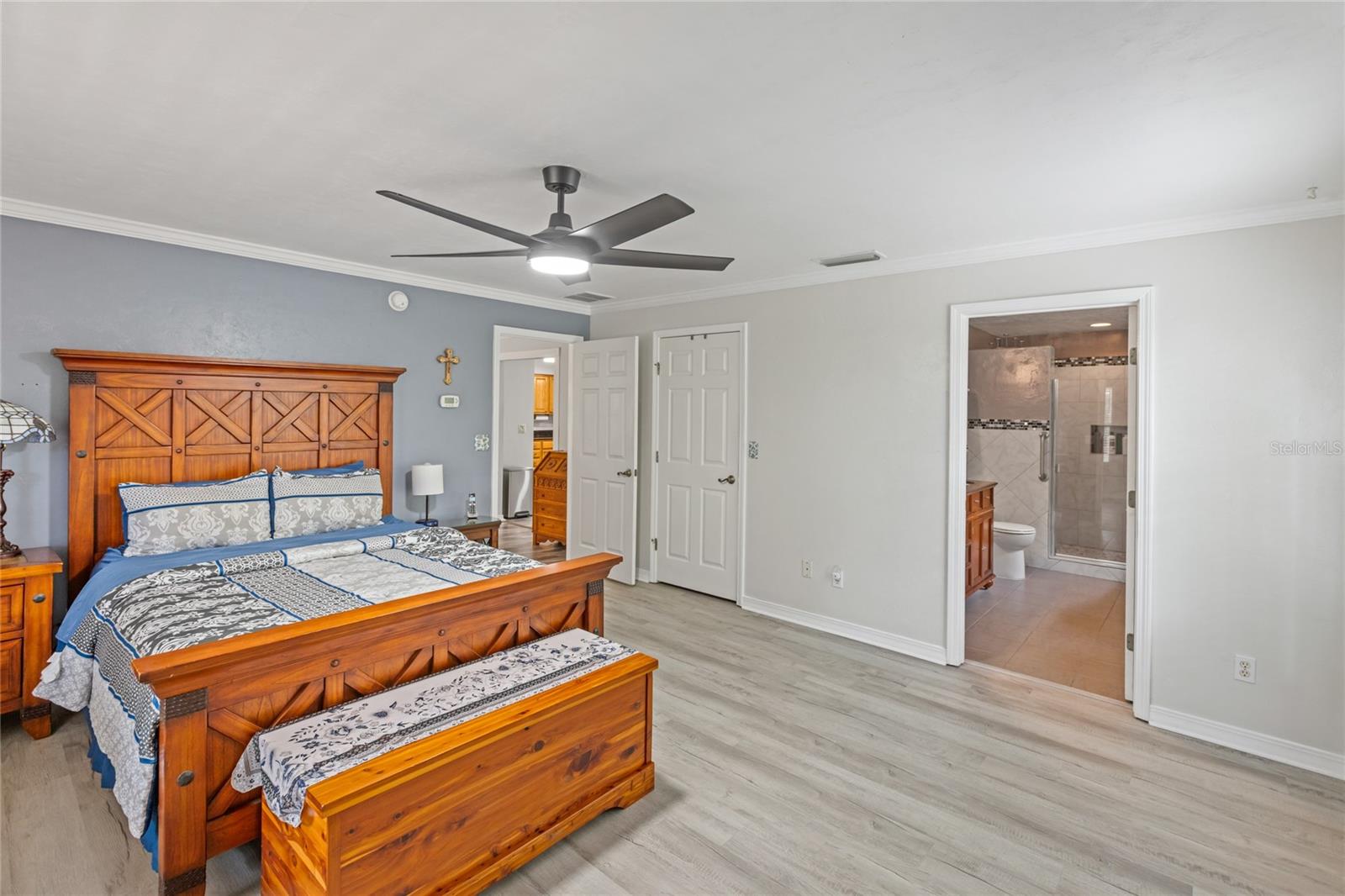 MELROSE LANDING - Residential