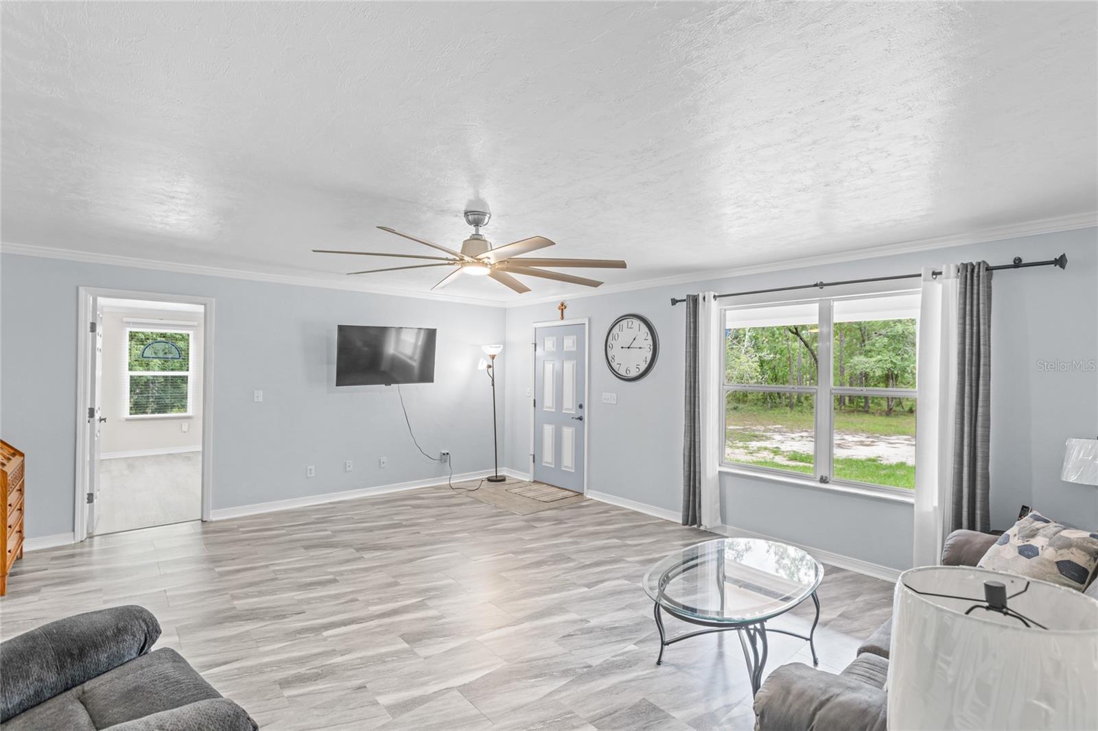 MELROSE LANDING - Residential