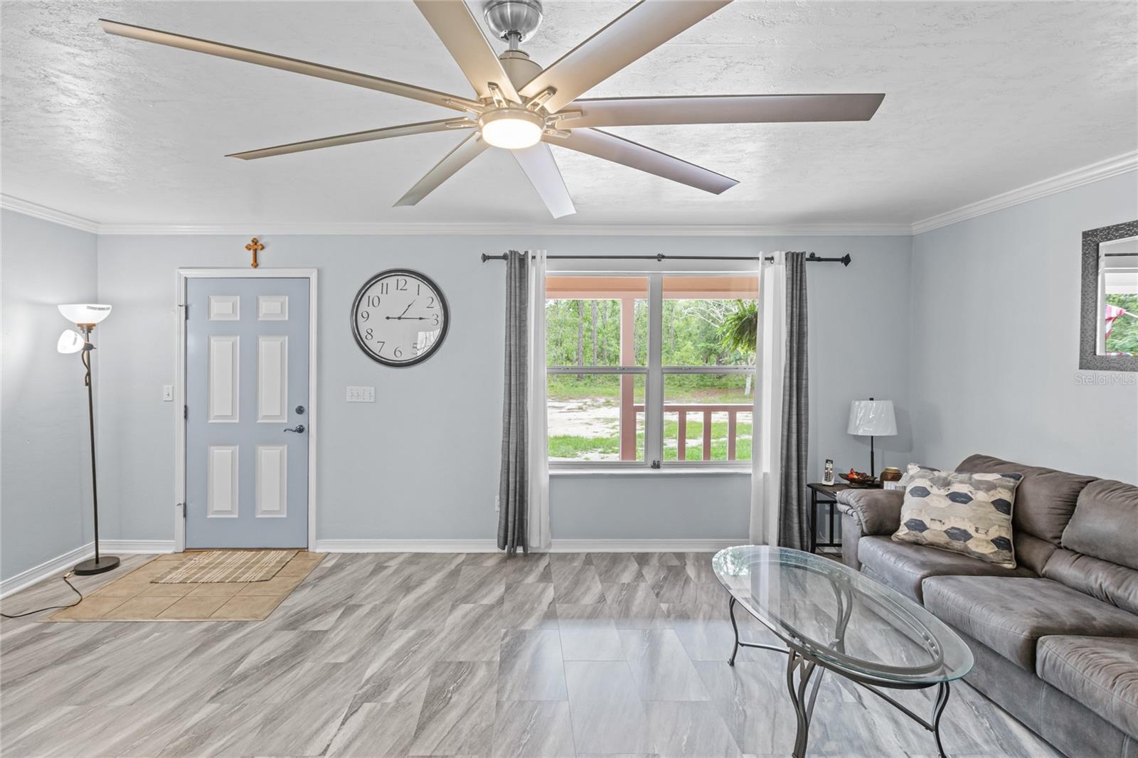 MELROSE LANDING - Residential