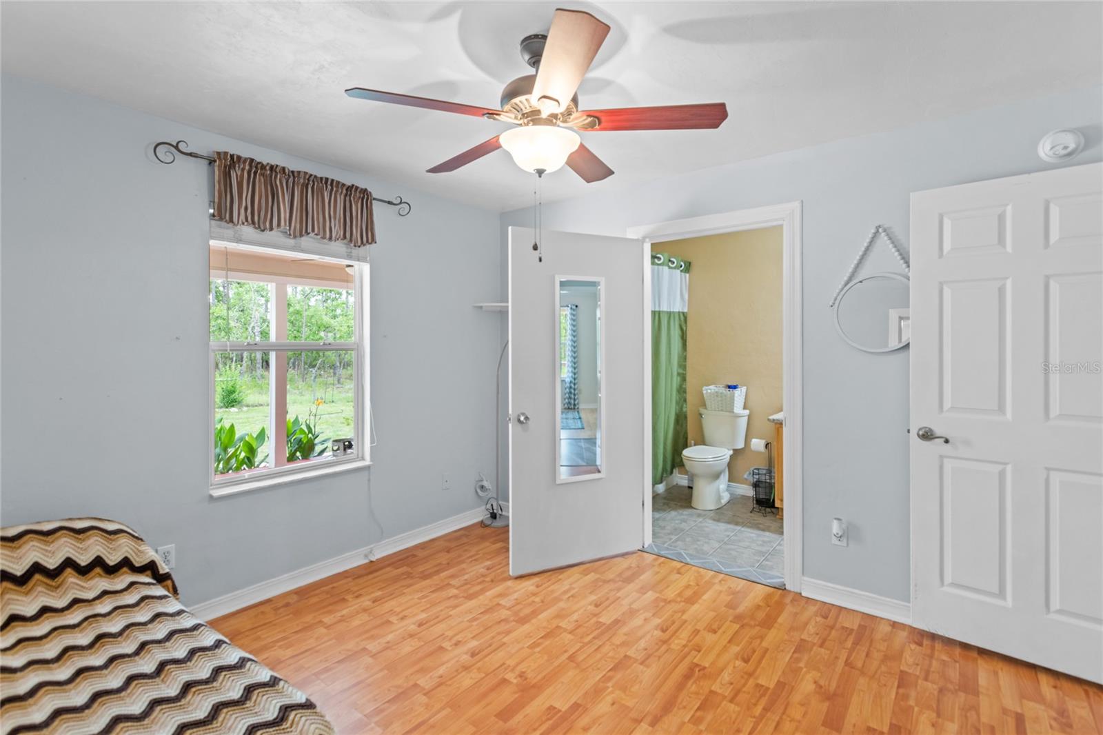 MELROSE LANDING - Residential