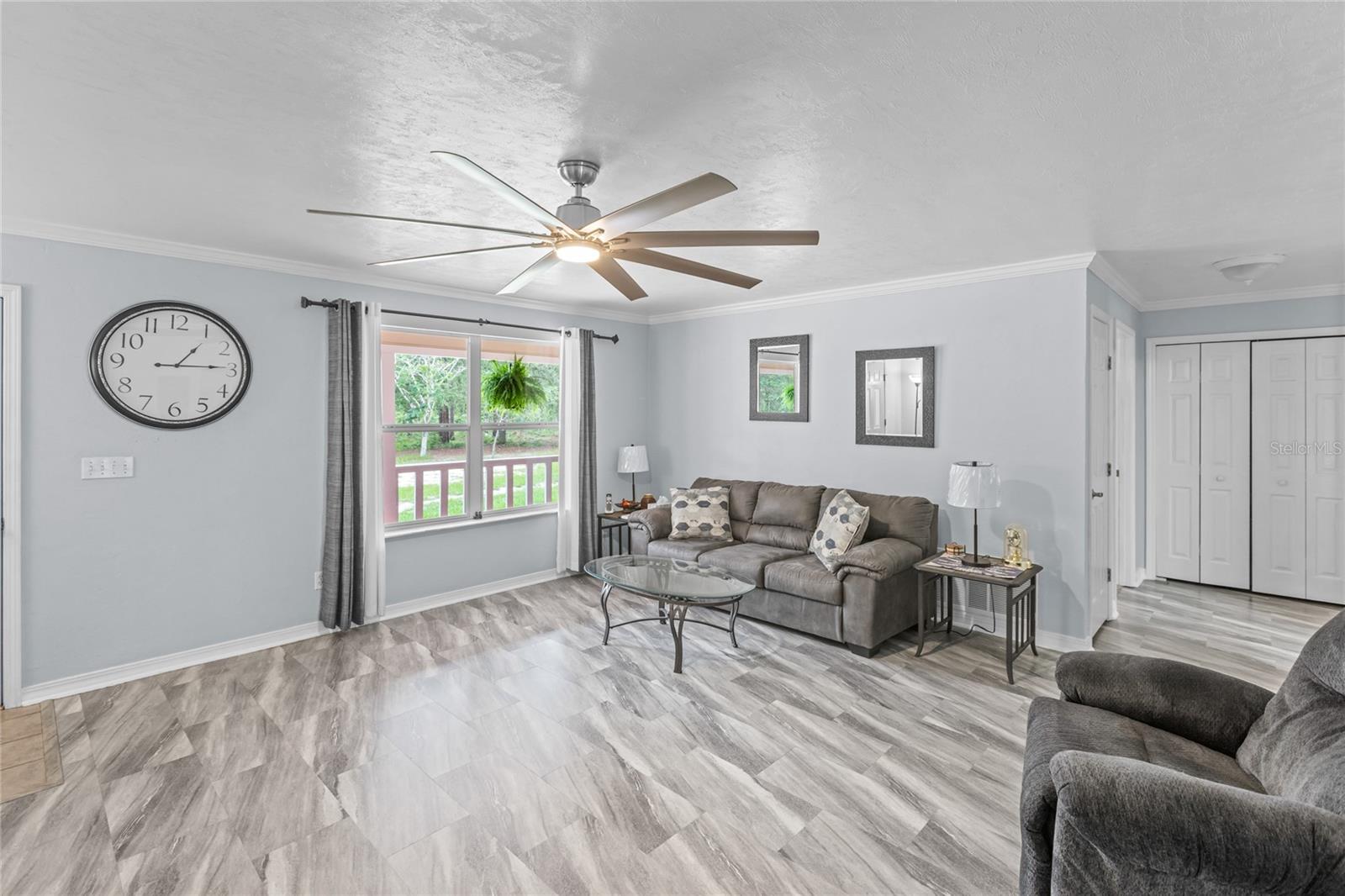 MELROSE LANDING - Residential