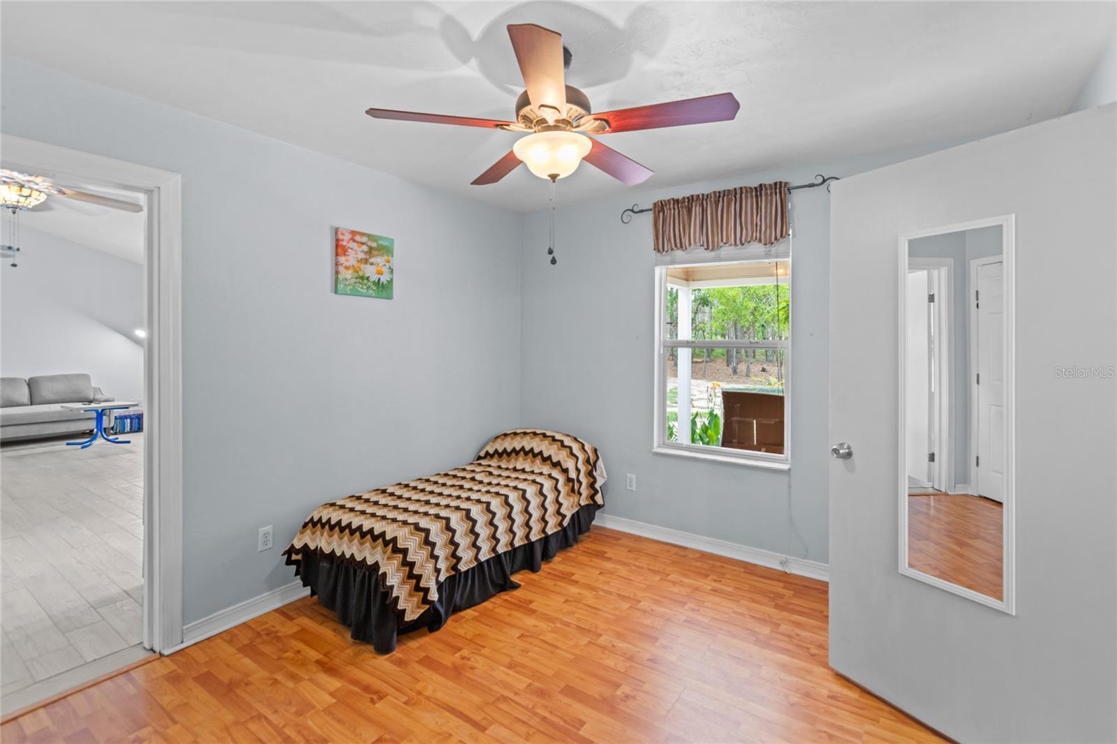 MELROSE LANDING - Residential