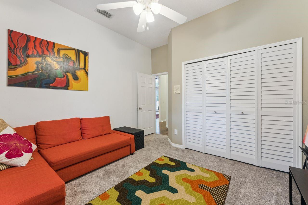 GLEN EAGLE - Residential