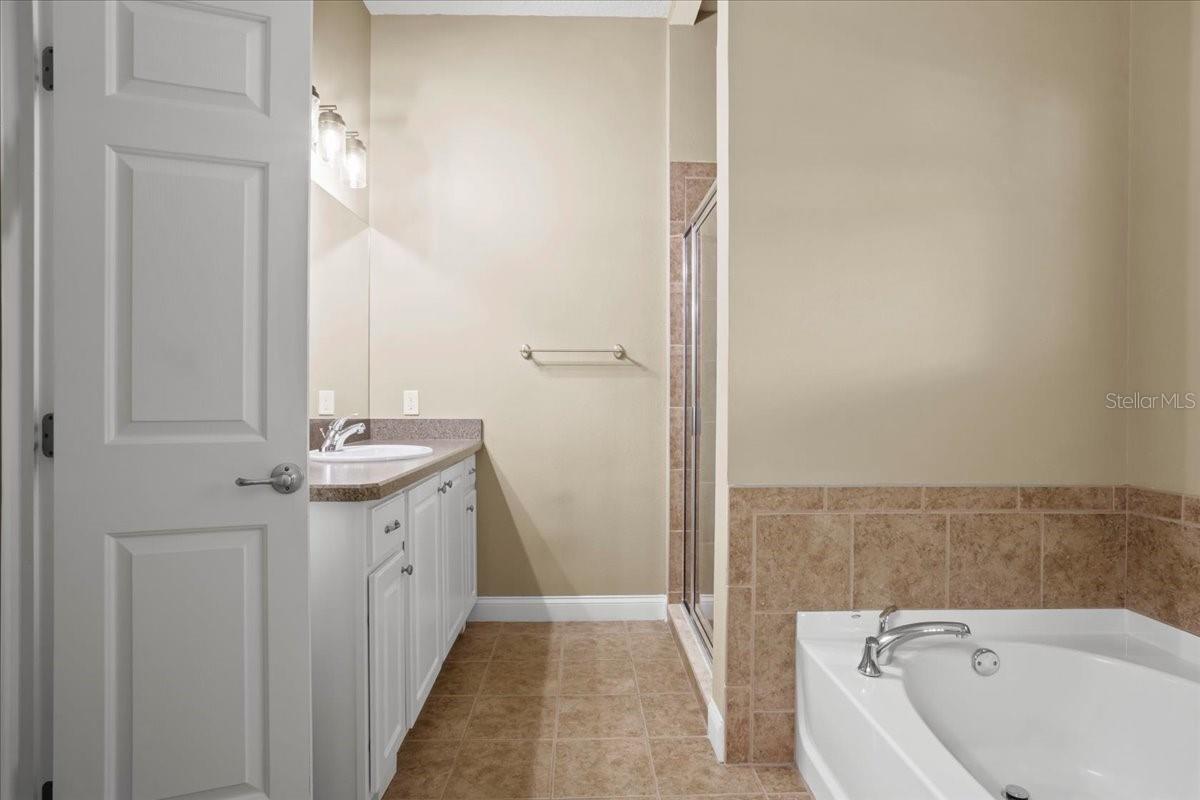 HERITAGE OAKS PH 1 - Residential