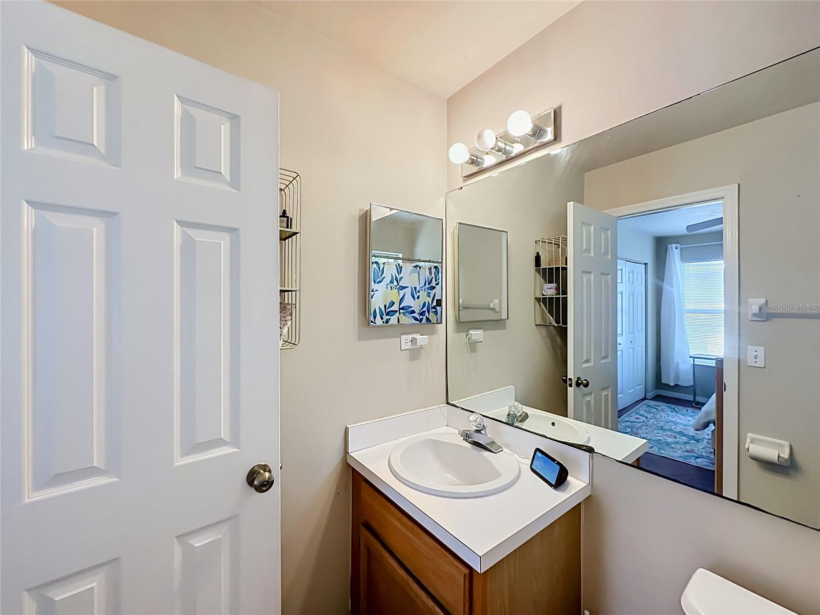 SEVENTH STREET STATION - Residential