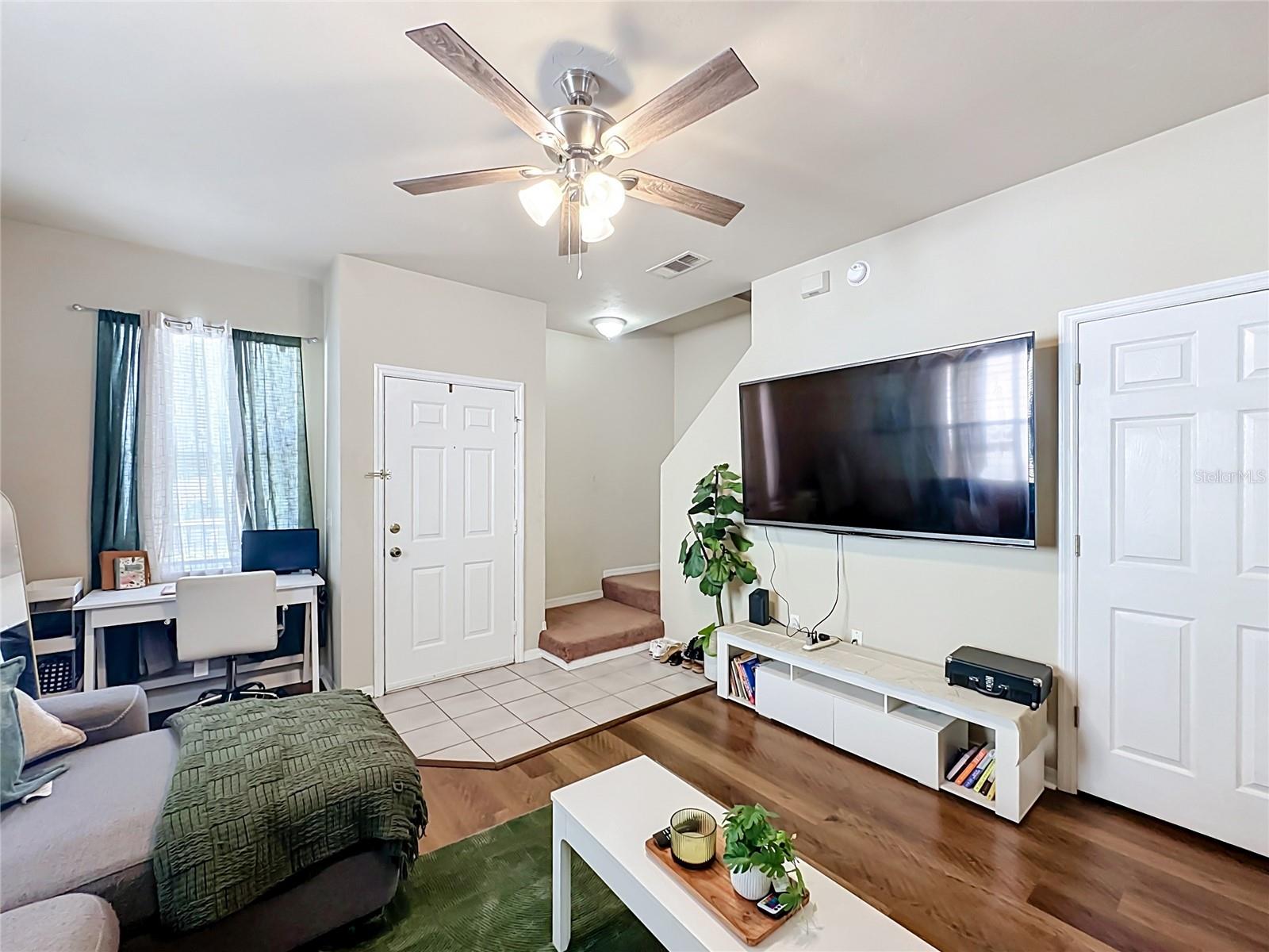 SEVENTH STREET STATION - Residential