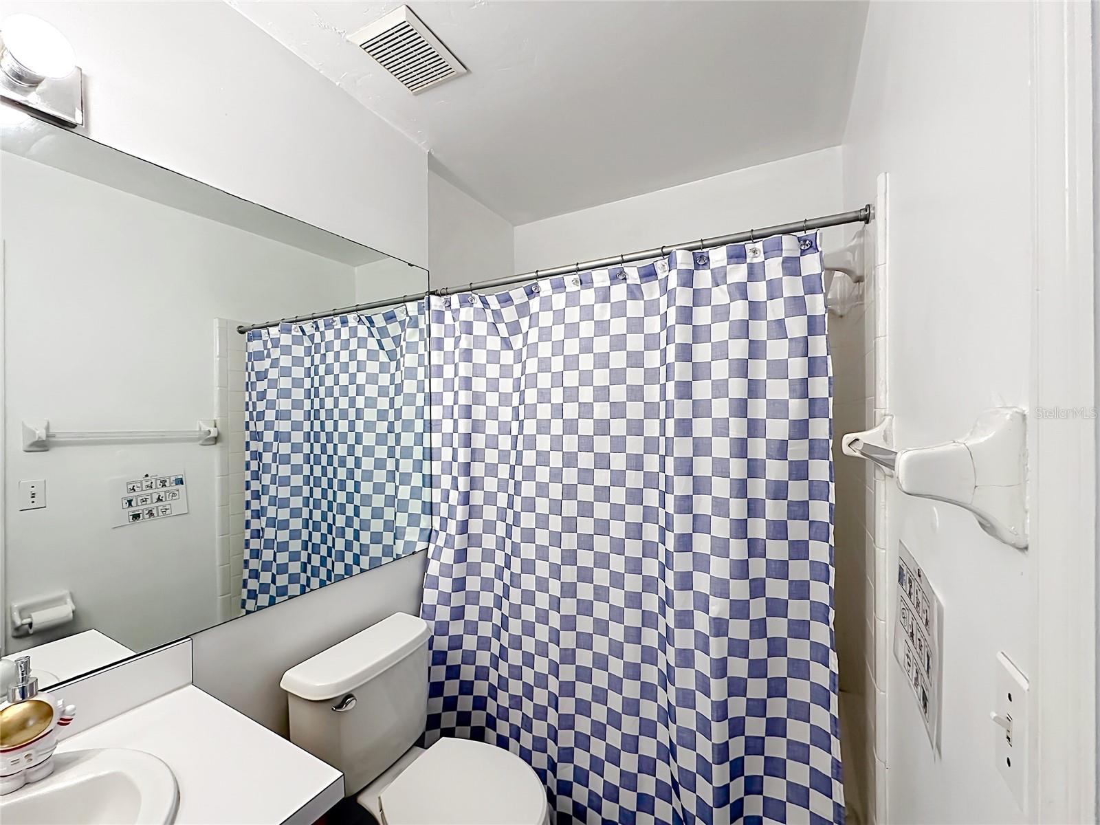 SEVENTH STREET STATION - Residential