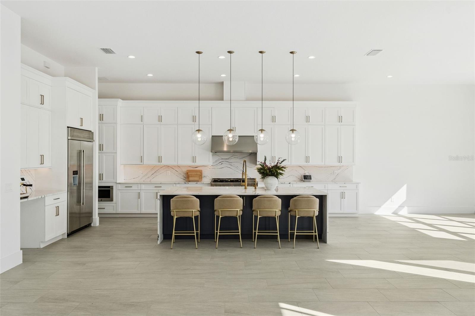 LAUREL POINTE PH 3 - Residential