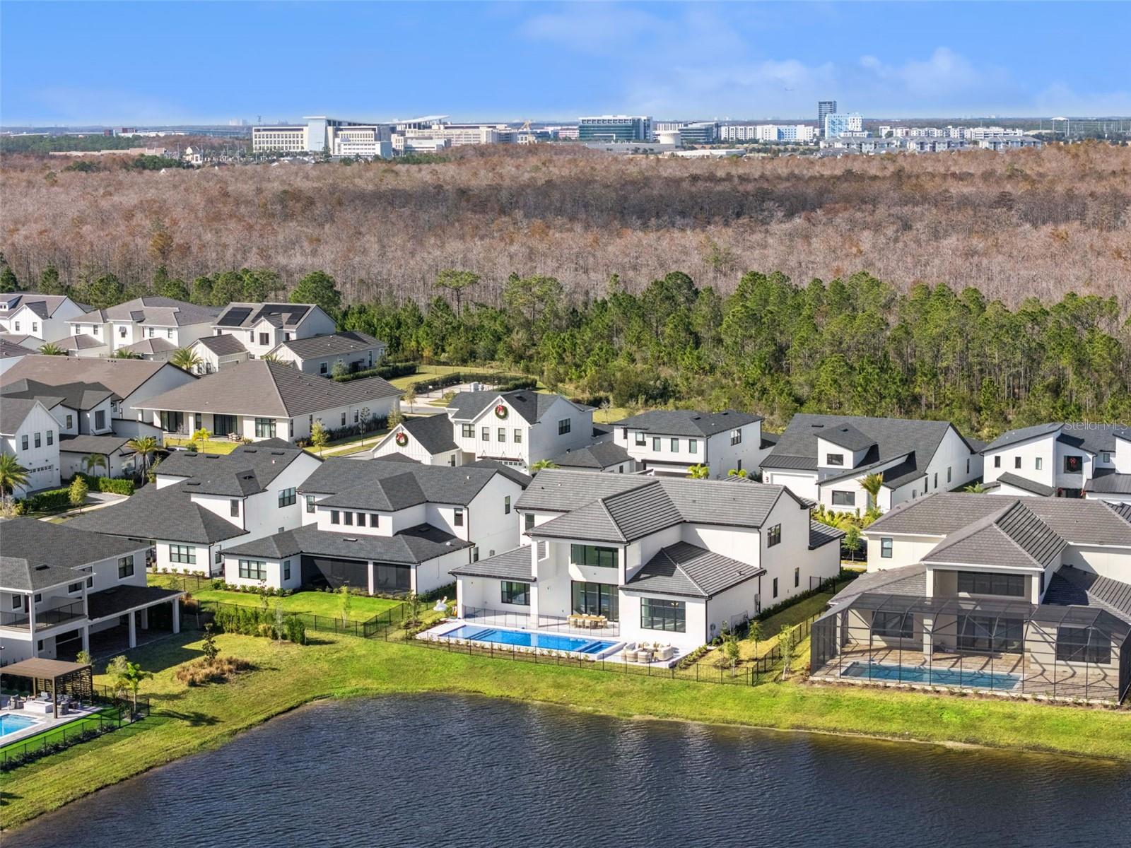 LAUREL POINTE PH 3 - Residential