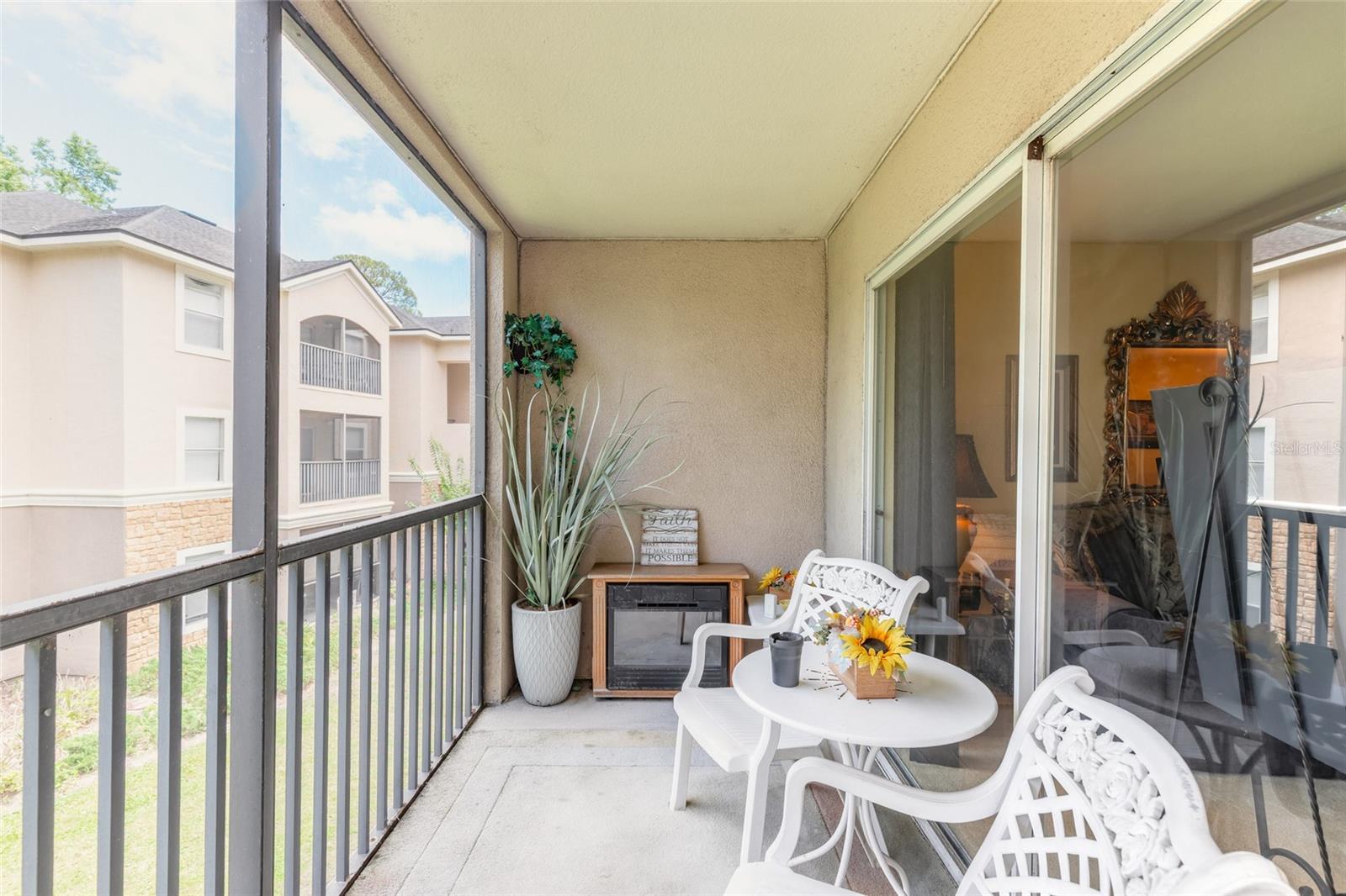 VILLAGGIO ON LAKES - Residential