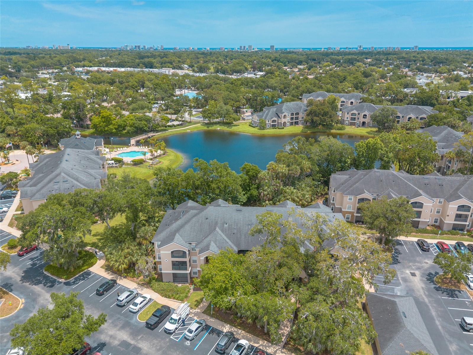 VILLAGGIO ON LAKES - Residential