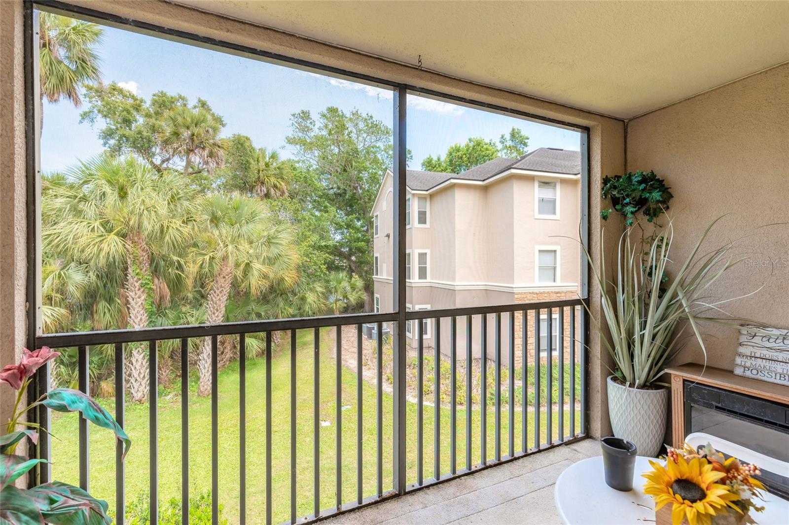 VILLAGGIO ON LAKES - Residential