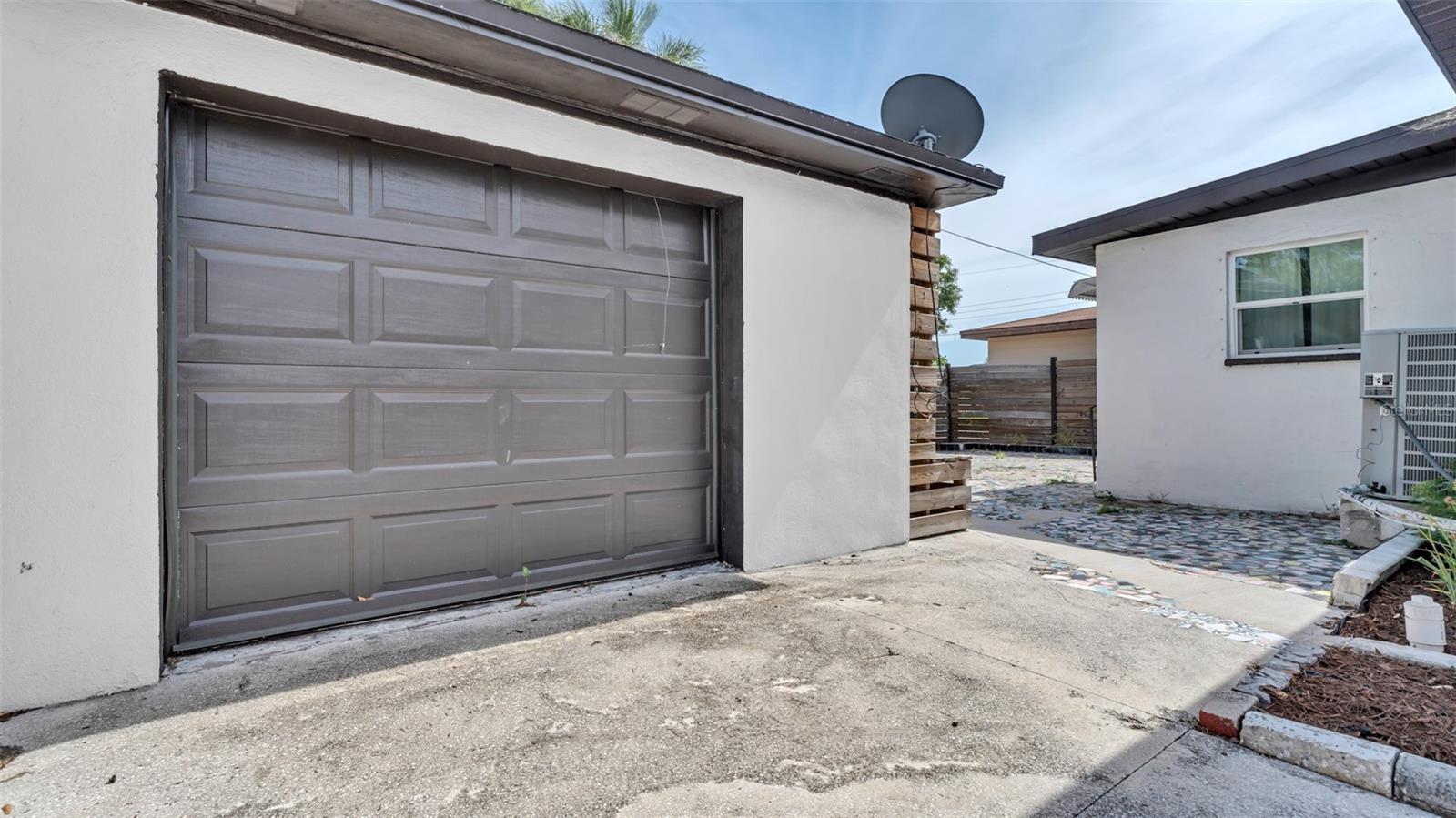 WEST NAPLES - Residential Lease
