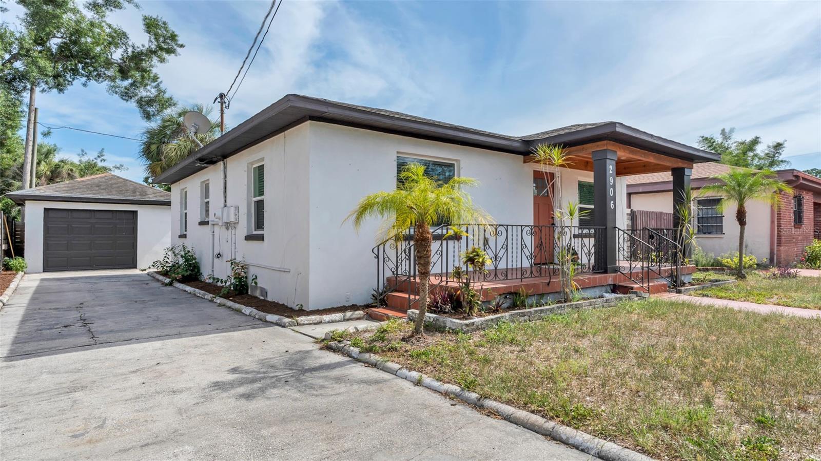 WEST NAPLES - Residential Lease