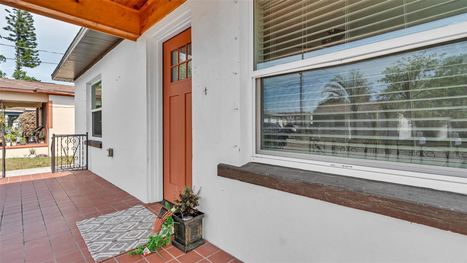WEST NAPLES - Residential Lease