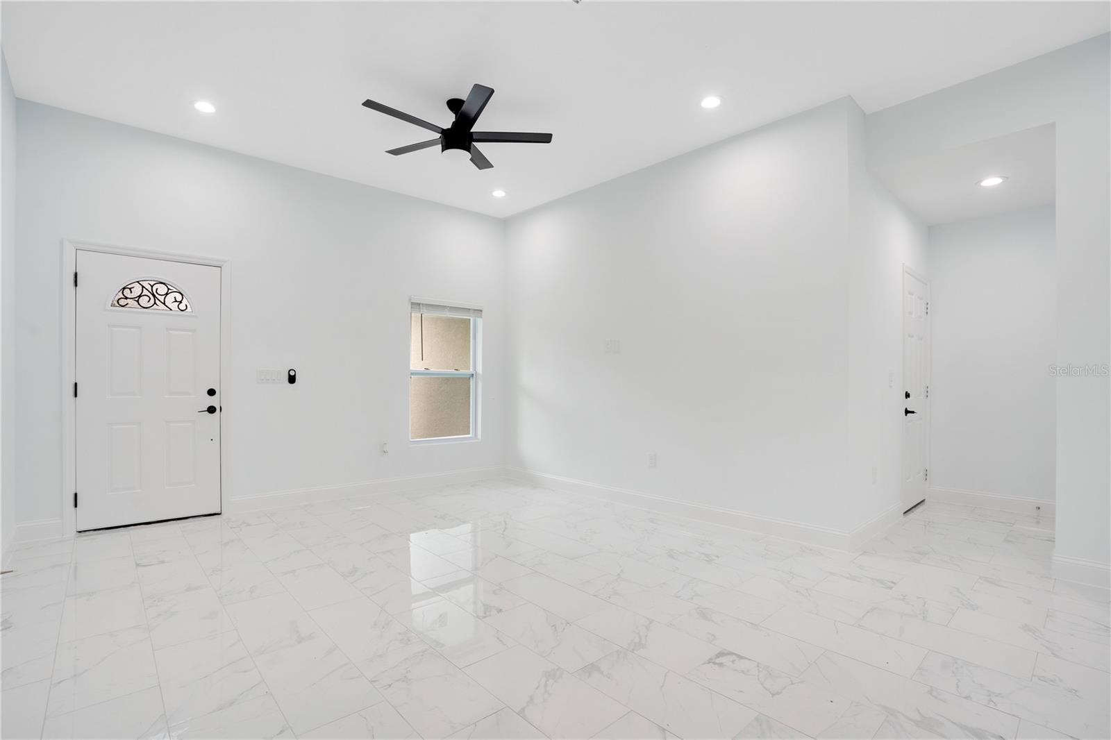 DELTONA LAKES UNIT 36 - Residential