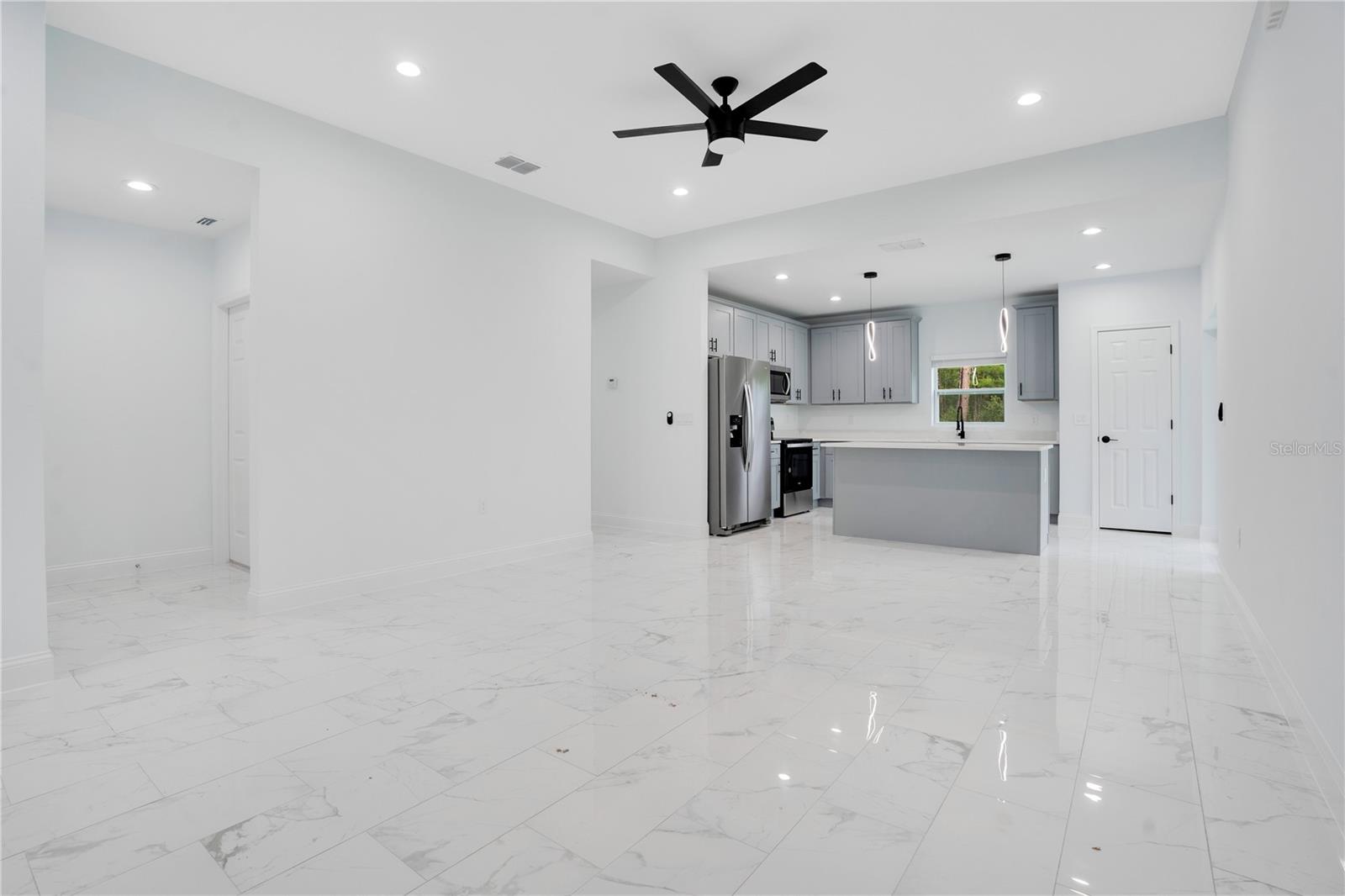 DELTONA LAKES UNIT 36 - Residential