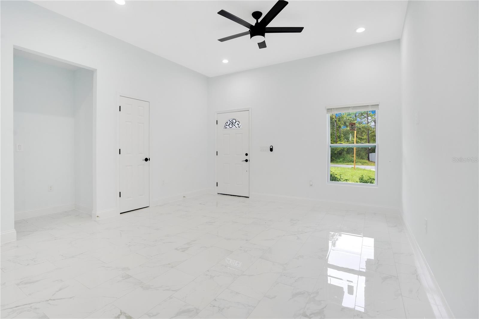 DELTONA LAKES UNIT 36 - Residential