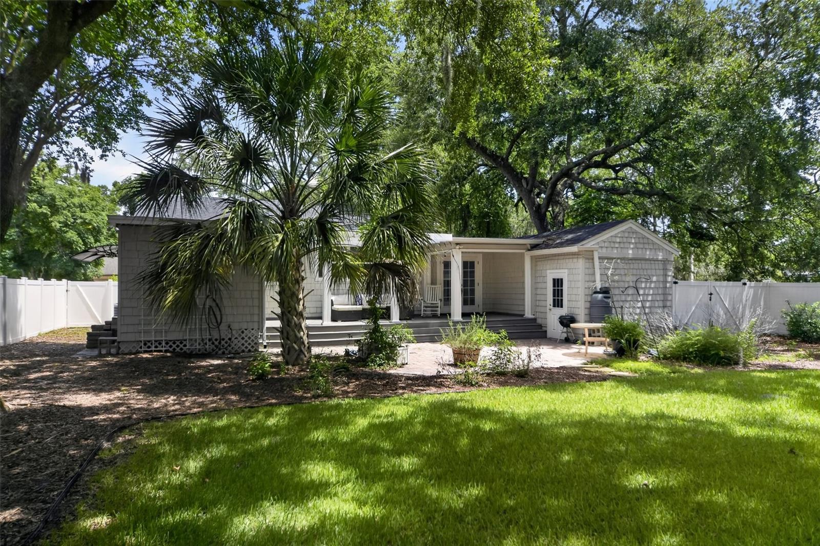 PHILLIPS WELLBORN C REP - Residential Lease