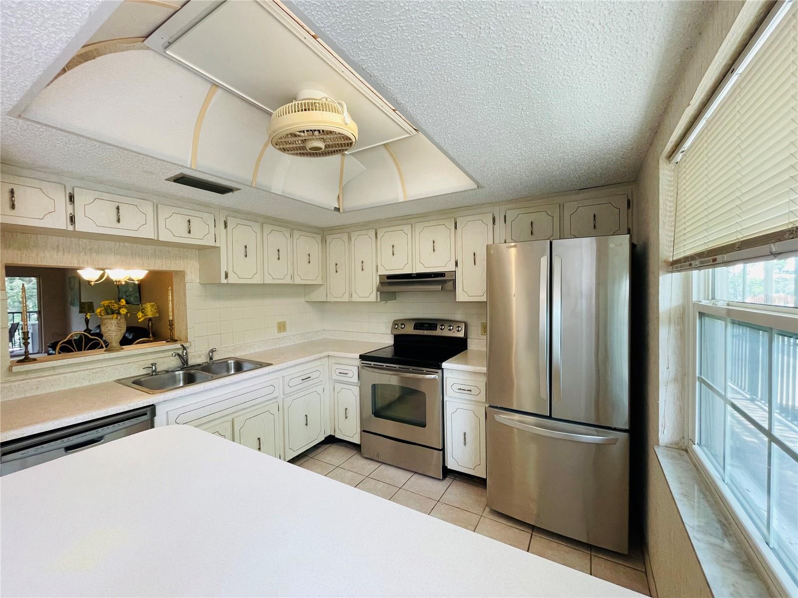 PATRICIAN OAKS - Residential