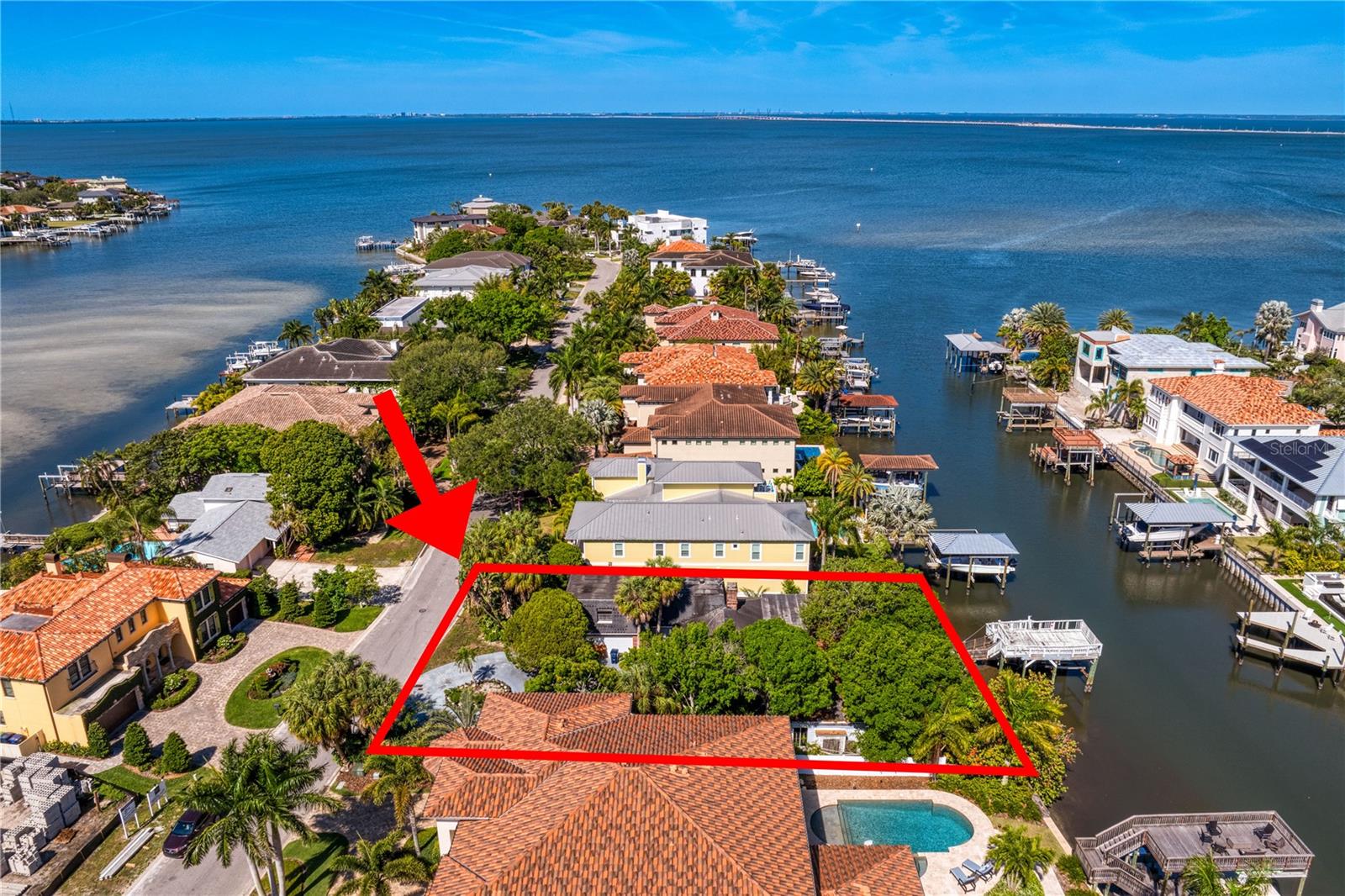 CAROL SHORES - Residential