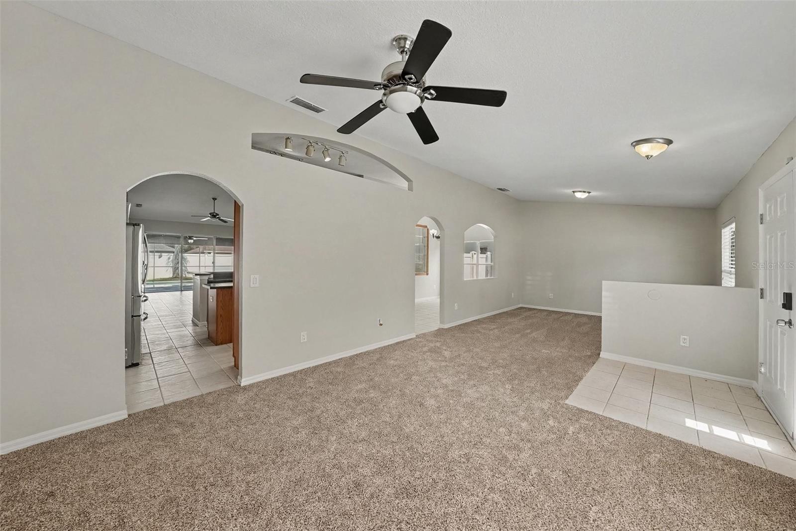 NEW RIVER LAKES PH C02 - Residential