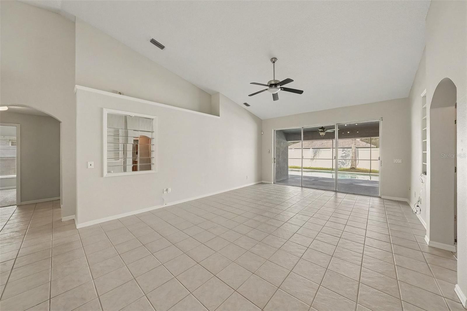 NEW RIVER LAKES PH C02 - Residential