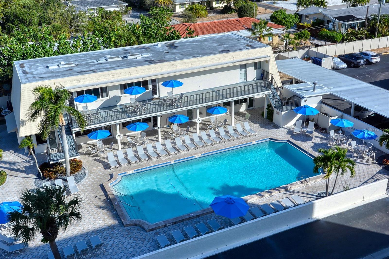 CRESCENT ROYALE 3 - Residential
