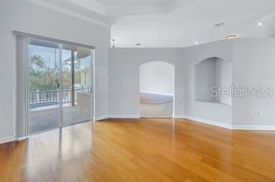 LONG BAYOU ESTATES PT REP - Residential Lease