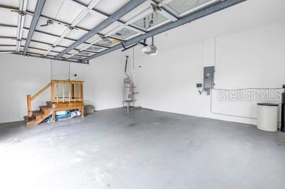 LONG BAYOU ESTATES PT REP - Residential Lease