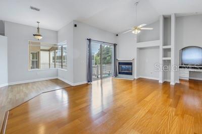 LONG BAYOU ESTATES PT REP - Residential Lease