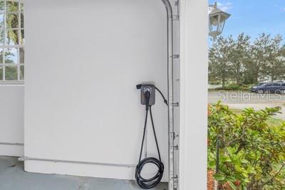 LONG BAYOU ESTATES PT REP - Residential Lease