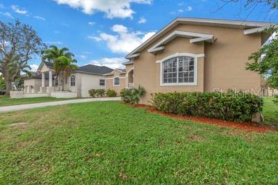 LONG BAYOU ESTATES PT REP - Residential Lease