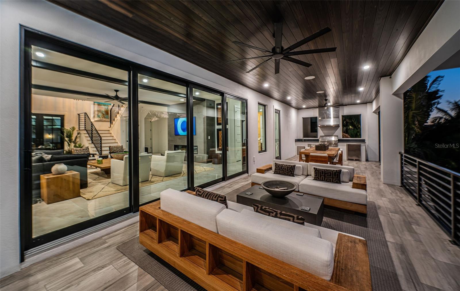 REDINGTON SHORES YACHT & TENNIS CLUB - Residential