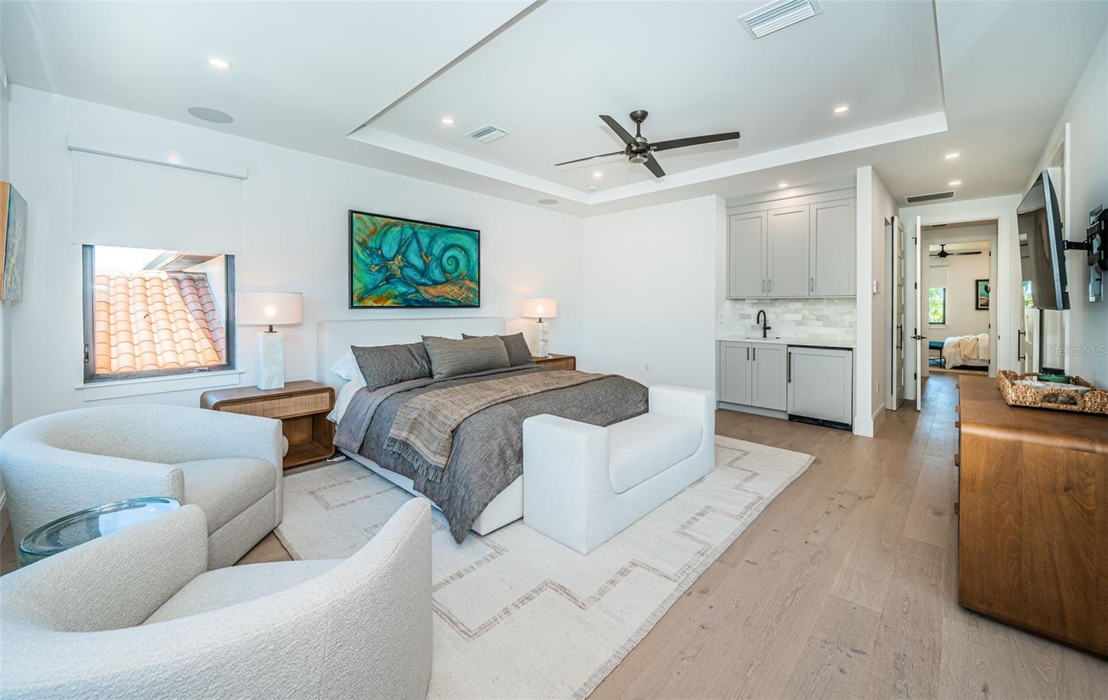 REDINGTON SHORES YACHT & TENNIS CLUB - Residential