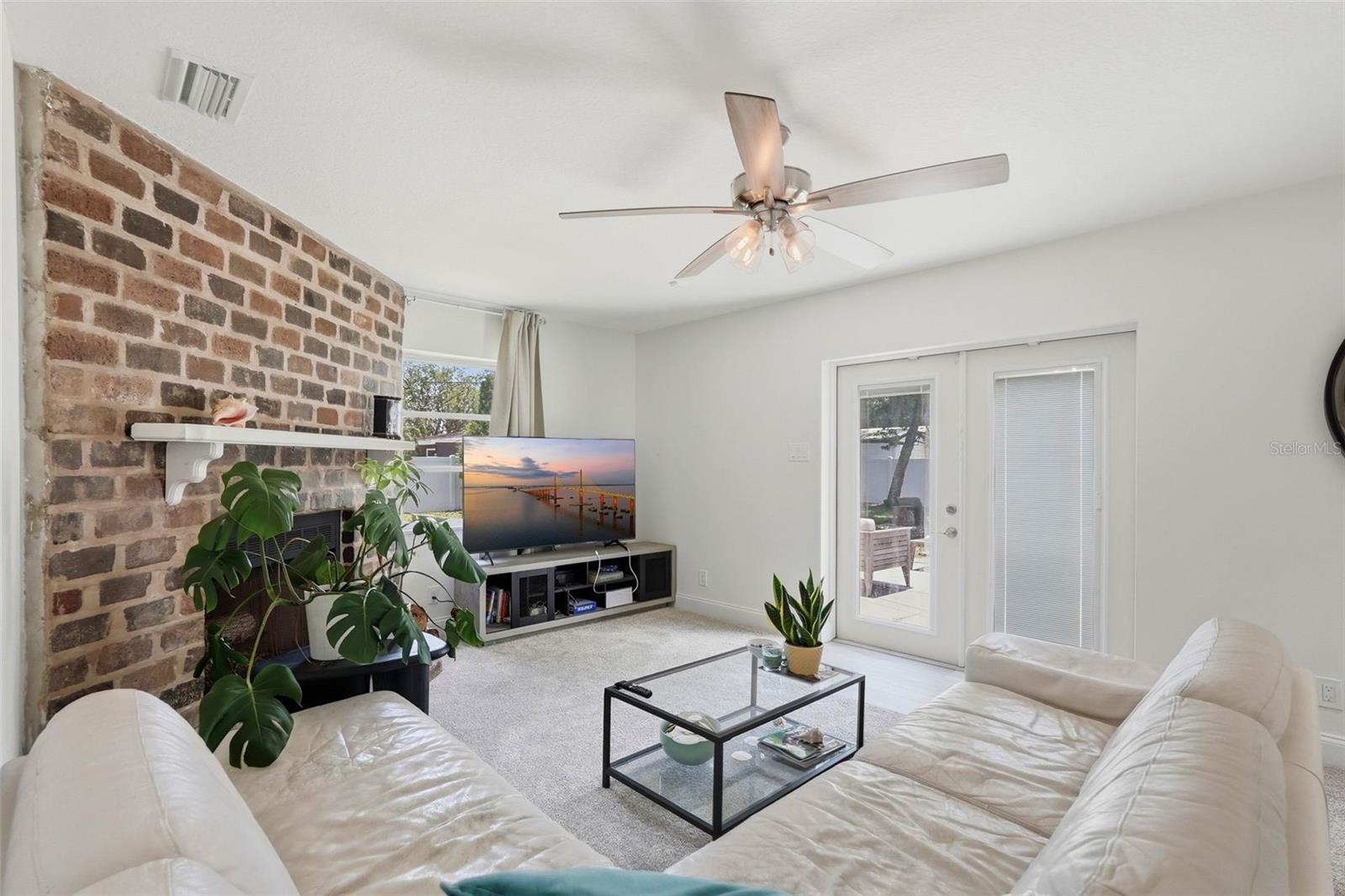 SHORE ACRES OVERLOOK SEC - Residential
