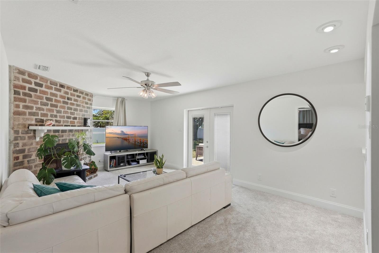 SHORE ACRES OVERLOOK SEC - Residential