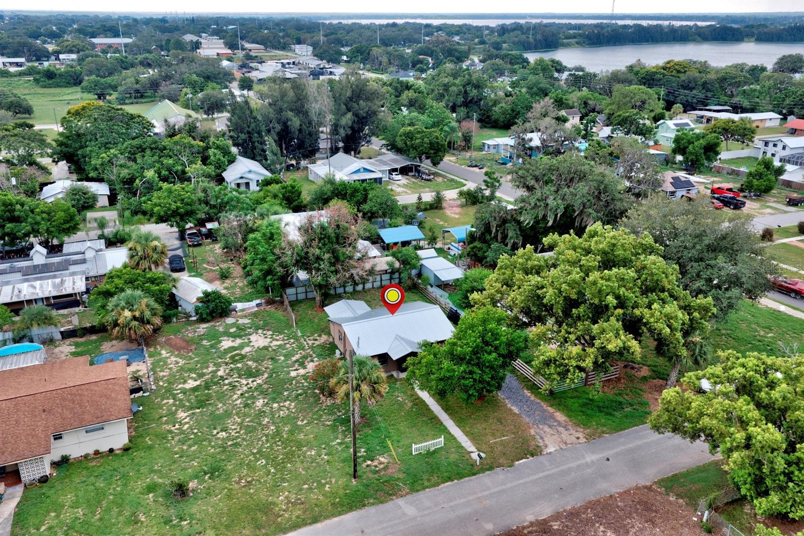 AVON PARK - Residential