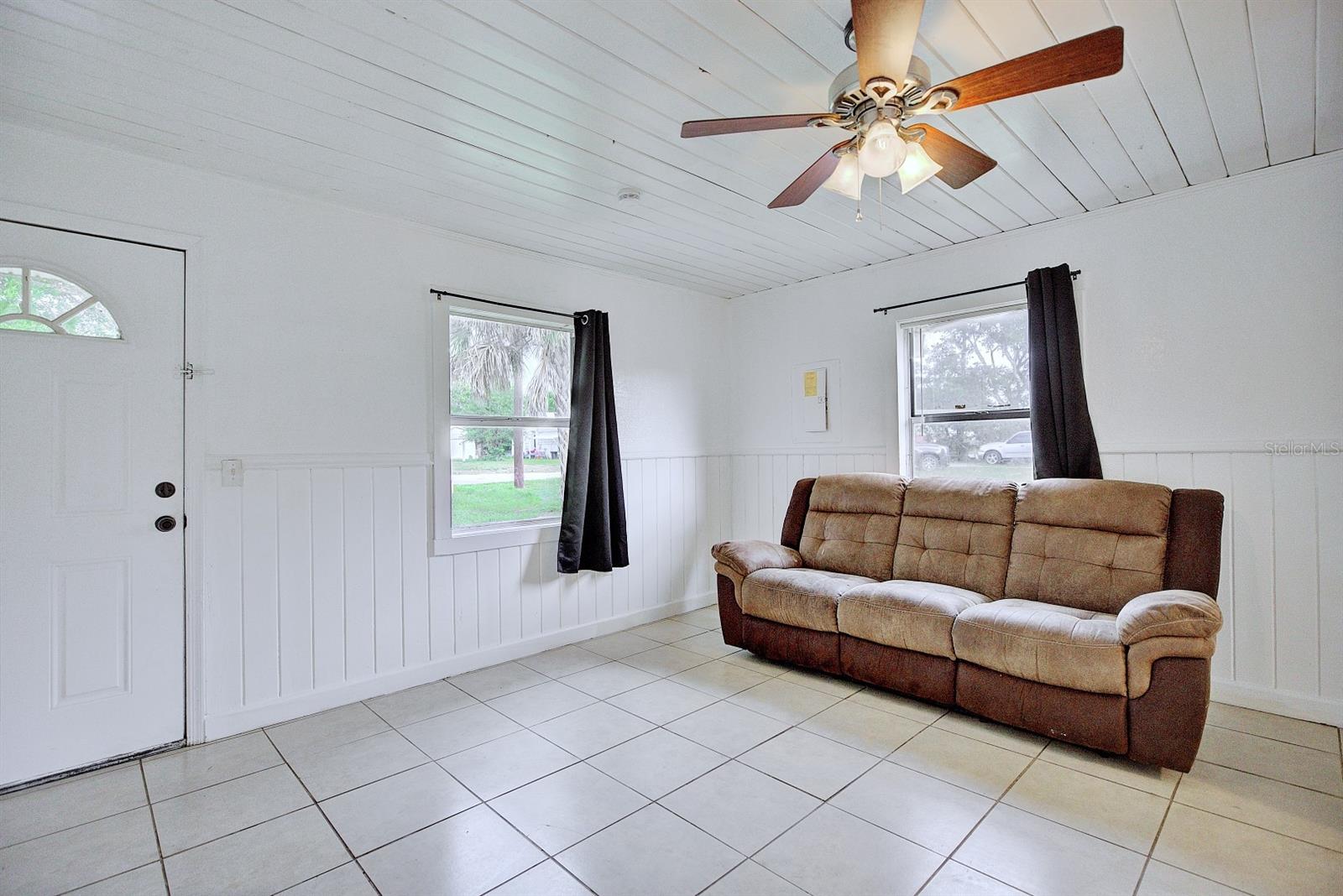 AVON PARK - Residential